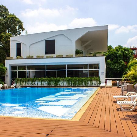 Hotel Blue 66 Cali Bagian luar foto